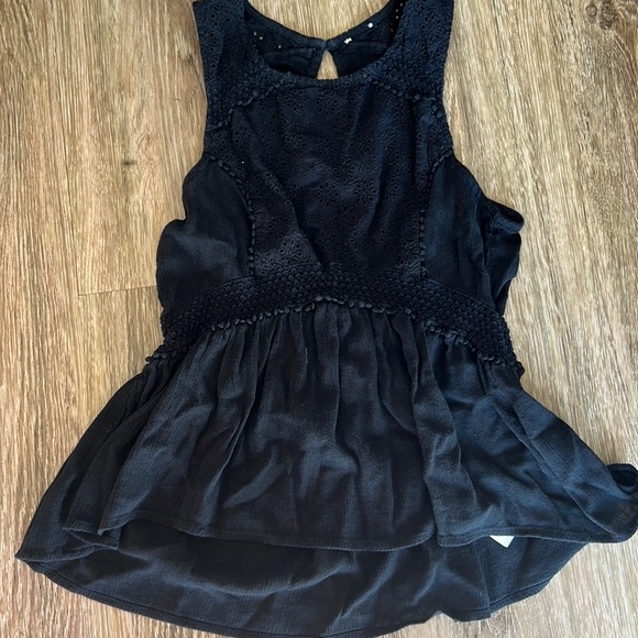 Hollister black top size M - Picture 3 of 4